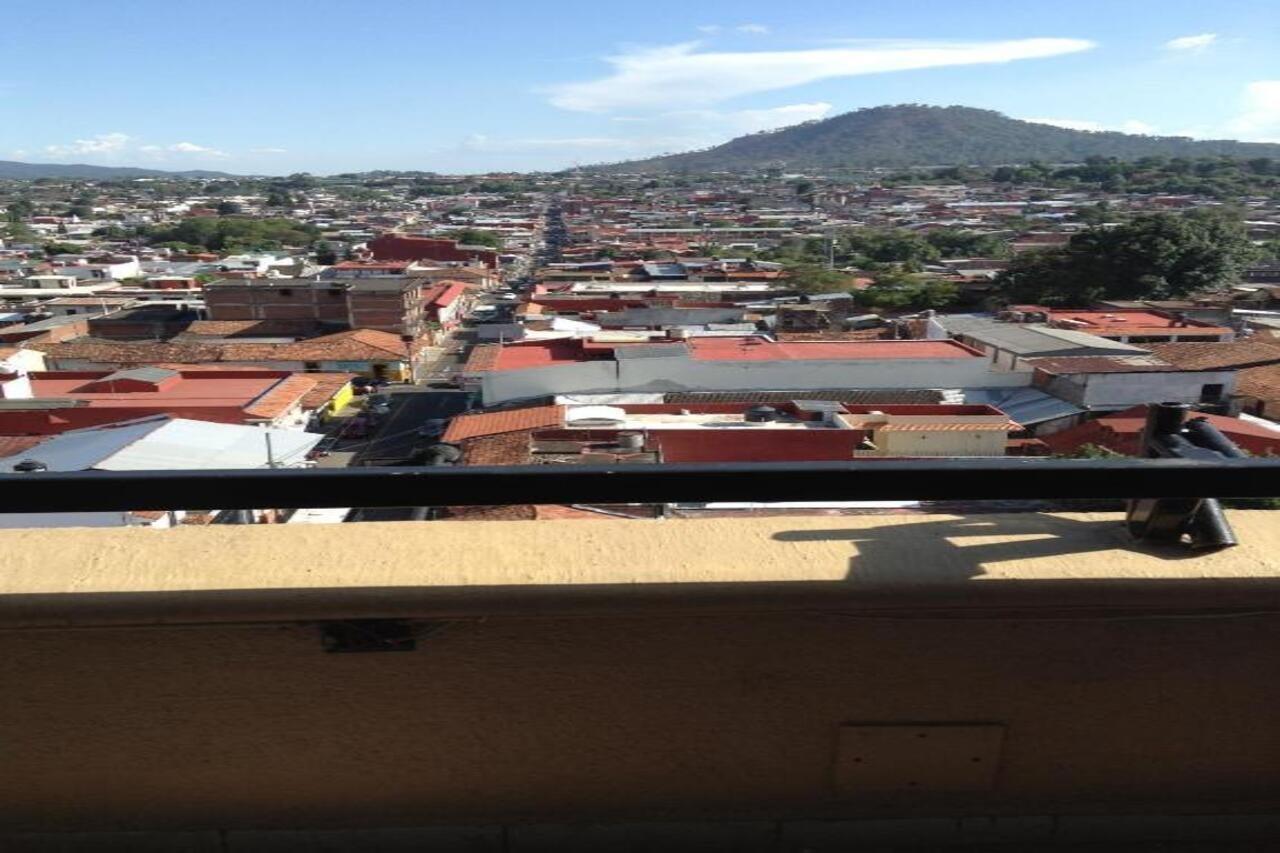 Hotel Real De Uruapan Uruapan  Eksteriør bilde