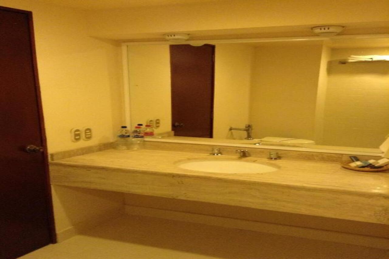 Hotel Real De Uruapan Uruapan  Eksteriør bilde