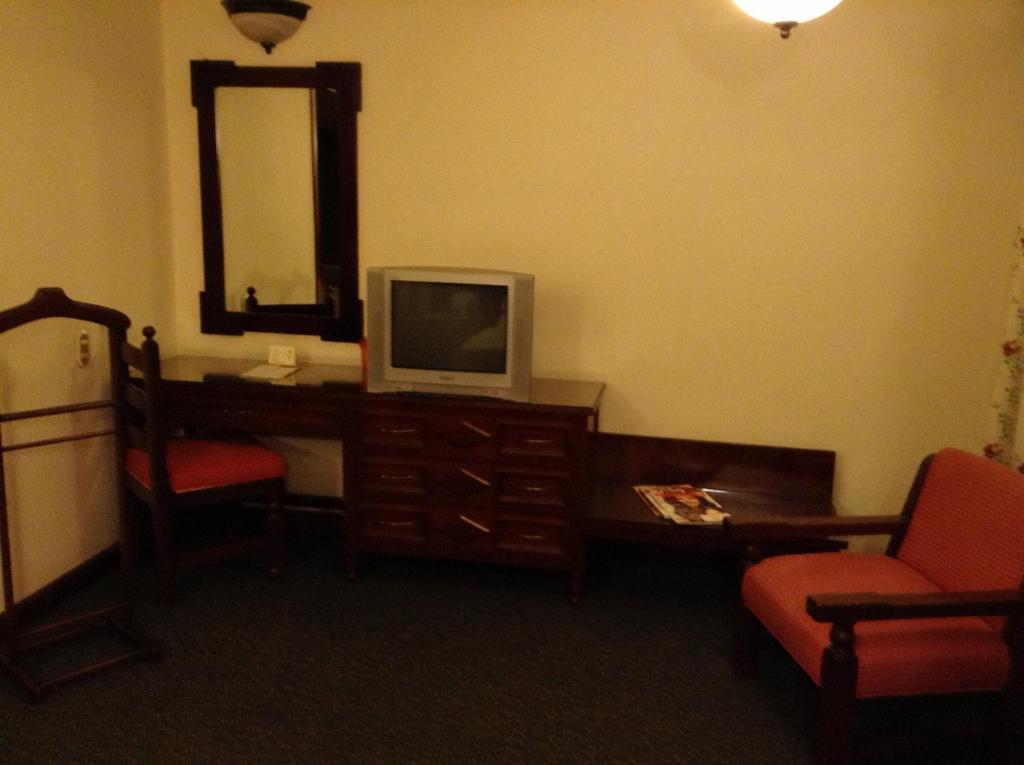 Hotel Real De Uruapan Uruapan  Eksteriør bilde