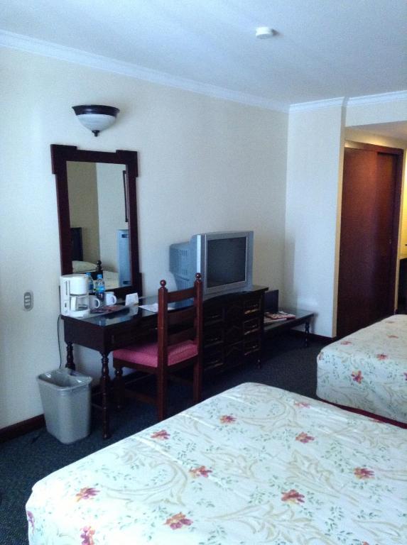 Hotel Real De Uruapan Uruapan  Eksteriør bilde