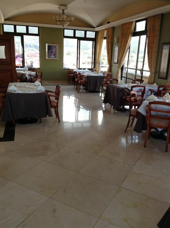 Hotel Real De Uruapan Uruapan  Eksteriør bilde